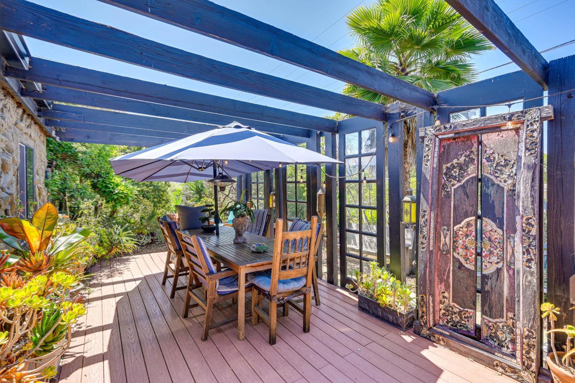 Bohemian Wonderland Benicia Bungalow With Pergola! Екстериор снимка